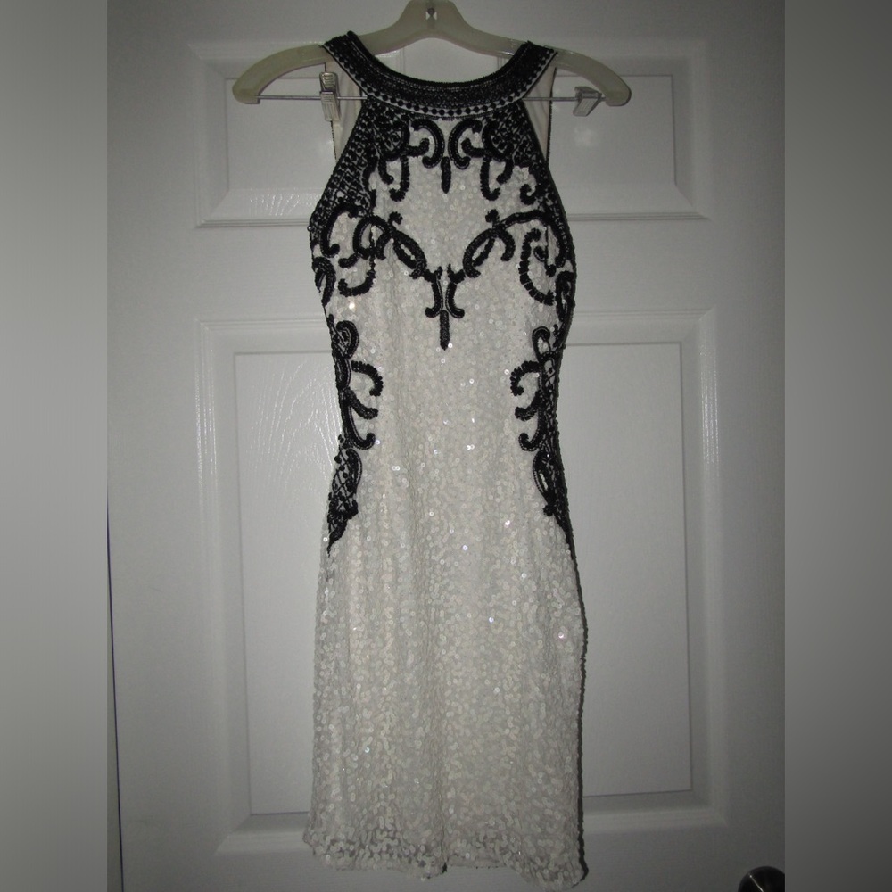 SCALA 48601 Fitted Beaded Cocktail Dress